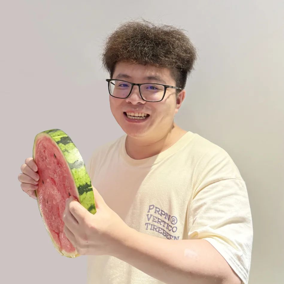众里吃瓜千百度，，，蓦然回首，，，瓜已入腹最深处_公司动态_网站建设_APP开发_bti体育科技-专注高端品牌网站建设一站式定制|杭州微信小程序开发